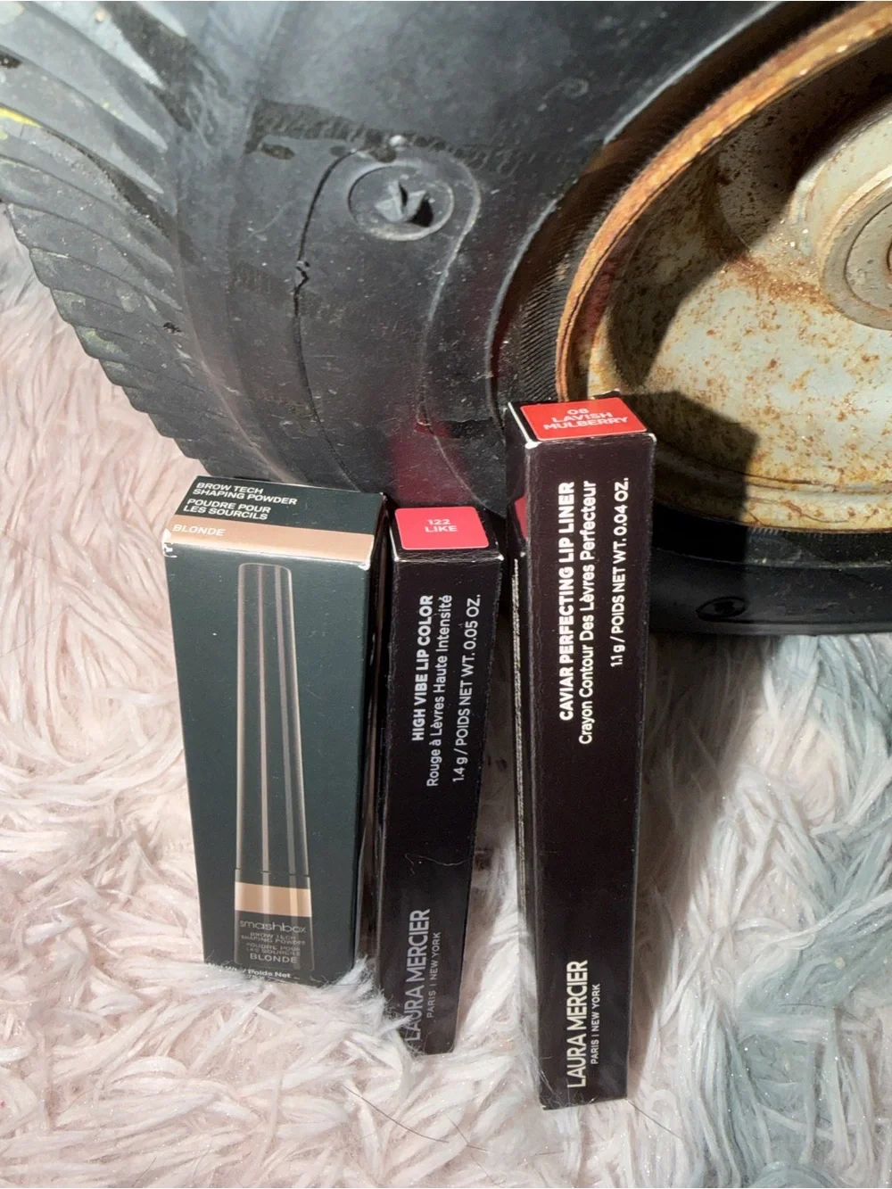 laura mercier Pink Lip Color & Caviar Perfecting Lip Liner Duo